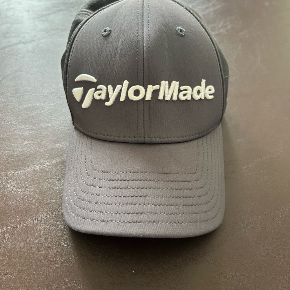TaylorMade Gray Golf Cap